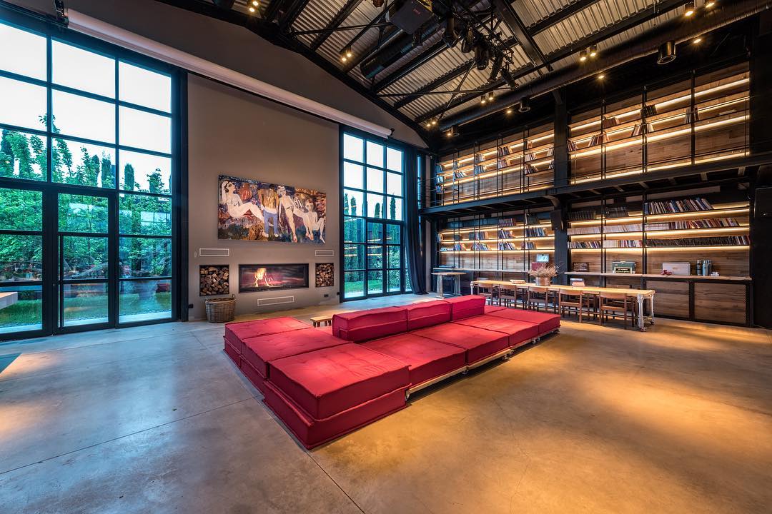 The Stay Warehouse Alacati