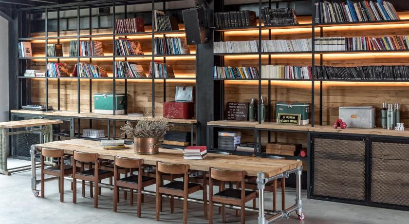 The Stay Warehouse Alacati
