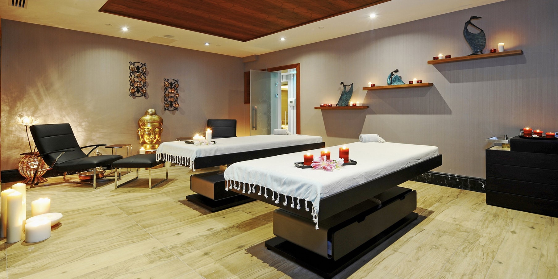 Crowne Plaza Convention Center & Thermal Spa