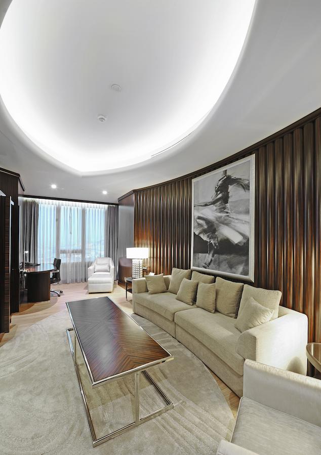 Crowne Plaza Convention Center & Thermal Spa
